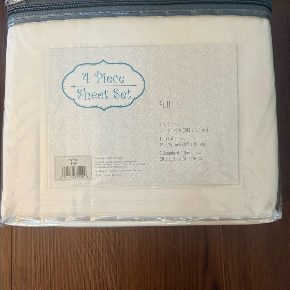 NIP Full Size 4 Piece Sheet Set, Ivory White, Pompom Edging Accents, JCPenney